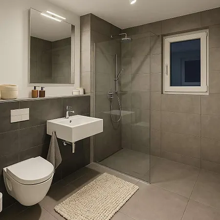 Fjord - Penthouse Mit Whirlpool In - Free Park - 24-7 Check In - 